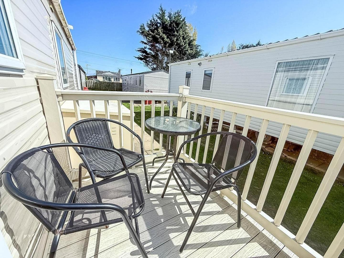 Lovely 6 Berth Caravan For Hire In Norfolk, By A Beautiful Beach! Ref 50030J Great Yarmouth Exterior photo